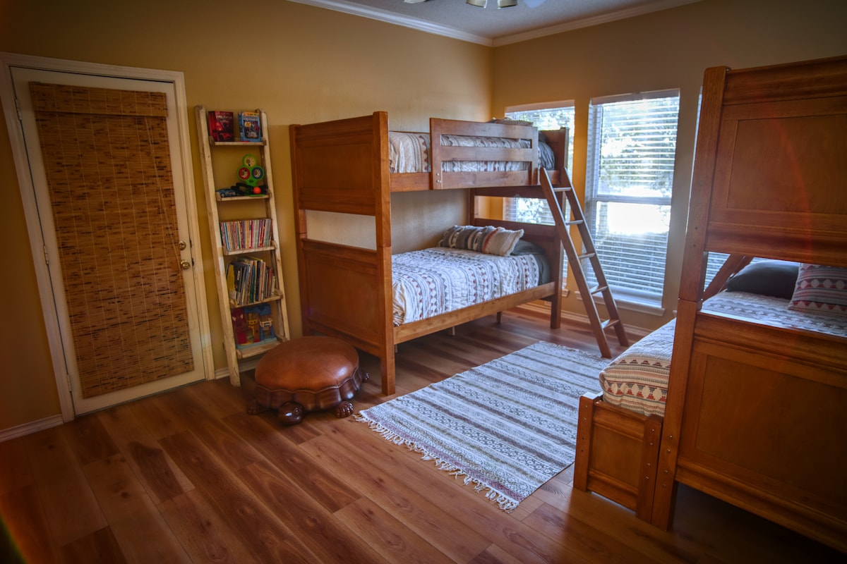 Bunk room
