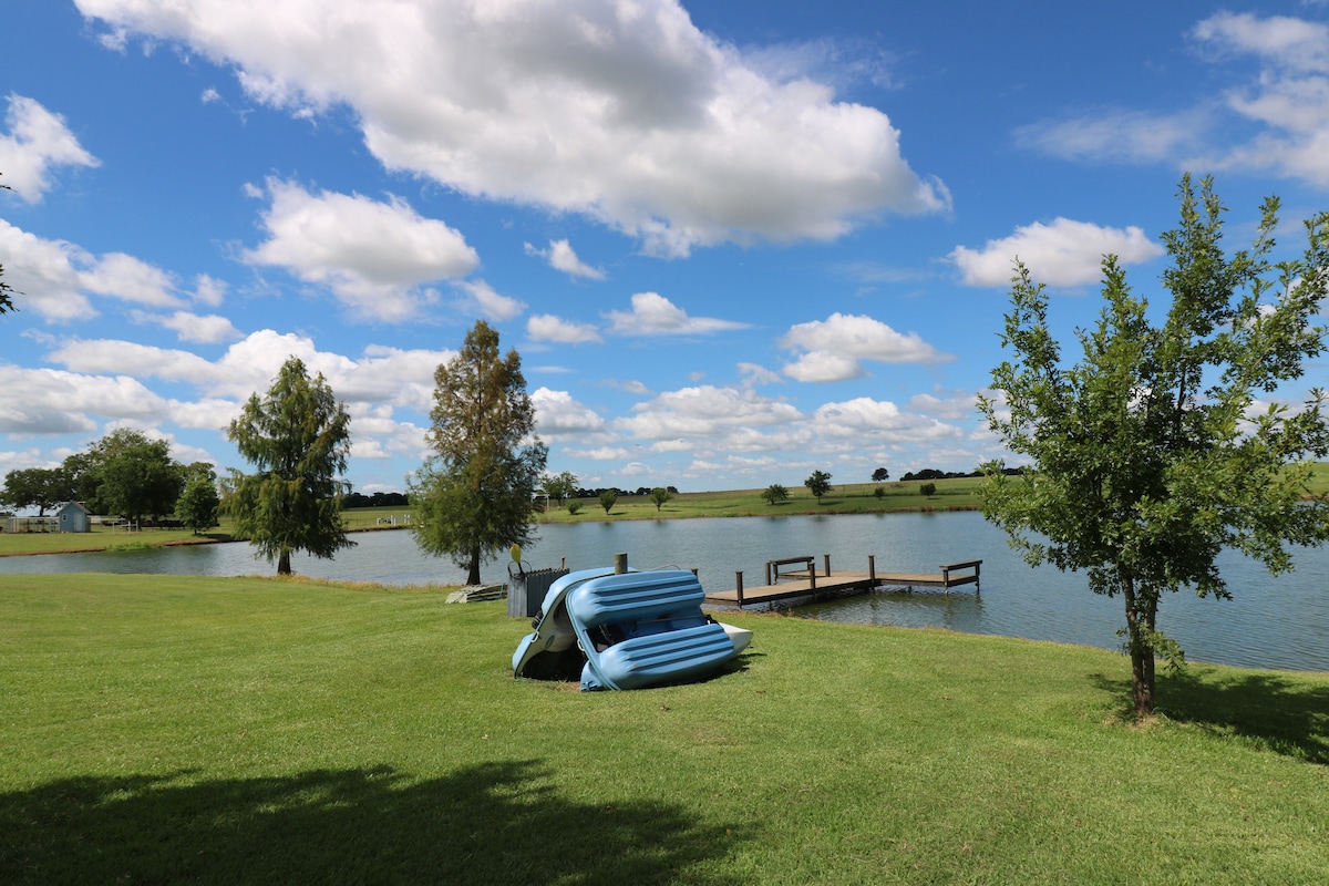 Dock & big sky