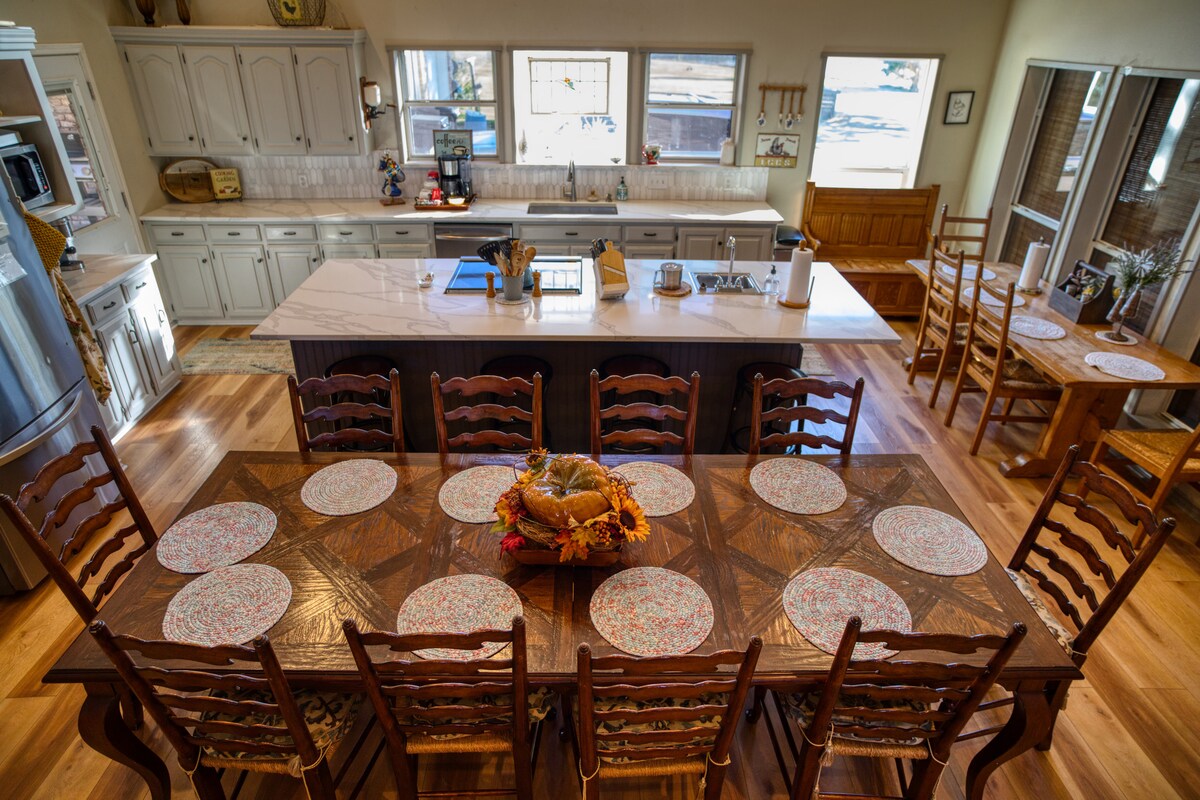 Kitchen island